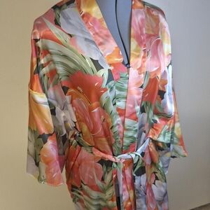 Val.Mode Lingerie Floral Satin Short Robe Size Med